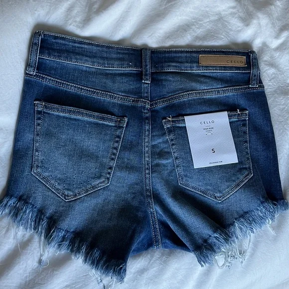 CELLO high rise denim distressed shorts | small - Picture 3 of 5